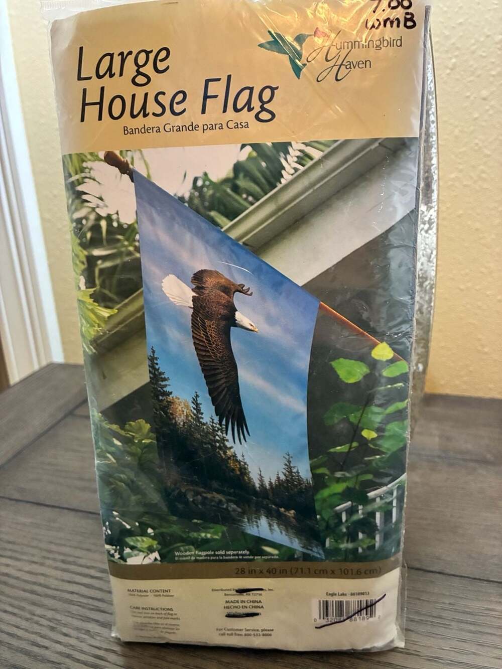 Hummingbird Haven Large House Flag 28 in x 40 in Eagle Flying